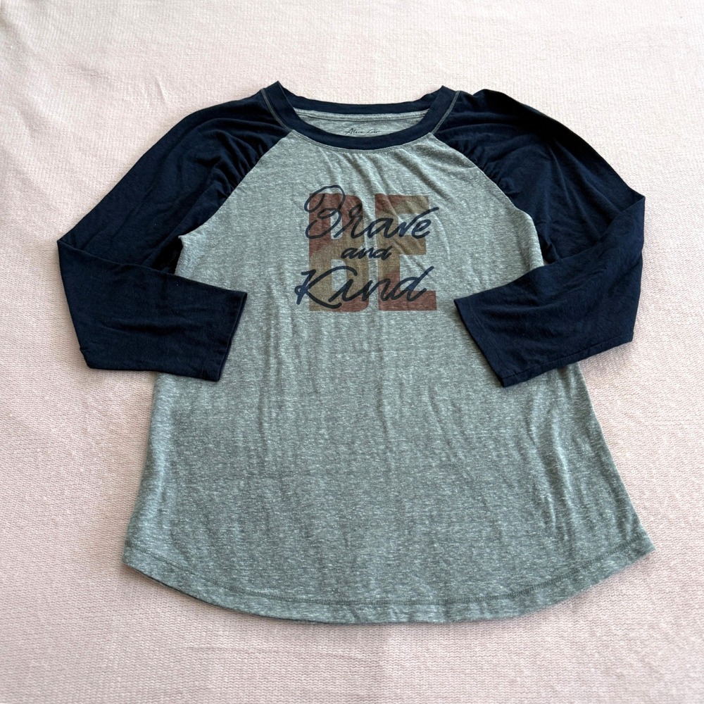 Alice Loro Anthropologie Baseball Tee Womens M Gray Navy Be Brave and Kind